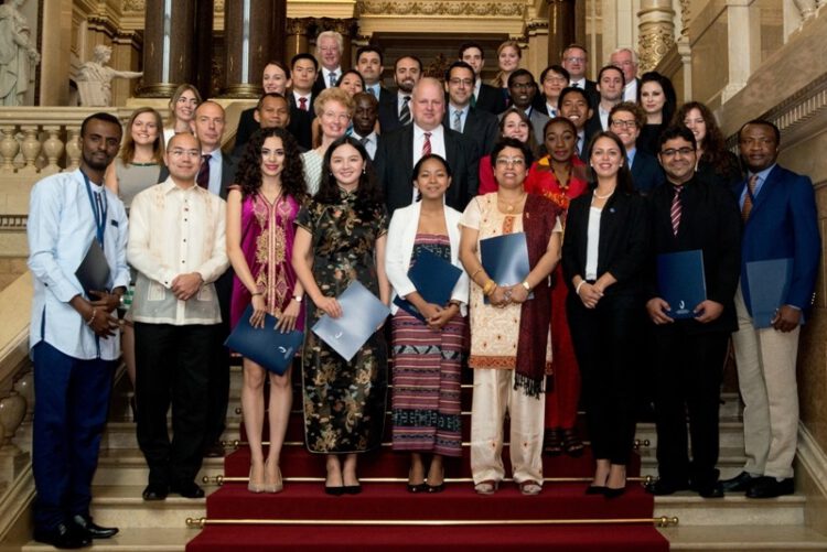 The students of the class of 2016